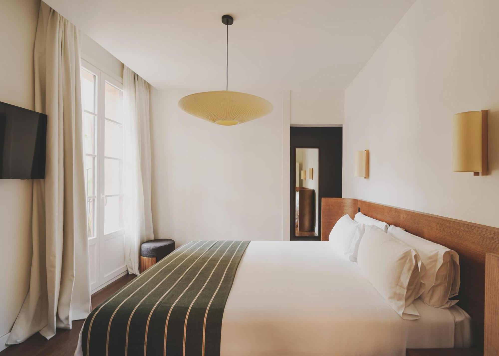 Hotel Regina Barcelona Ngoại thất bức ảnh