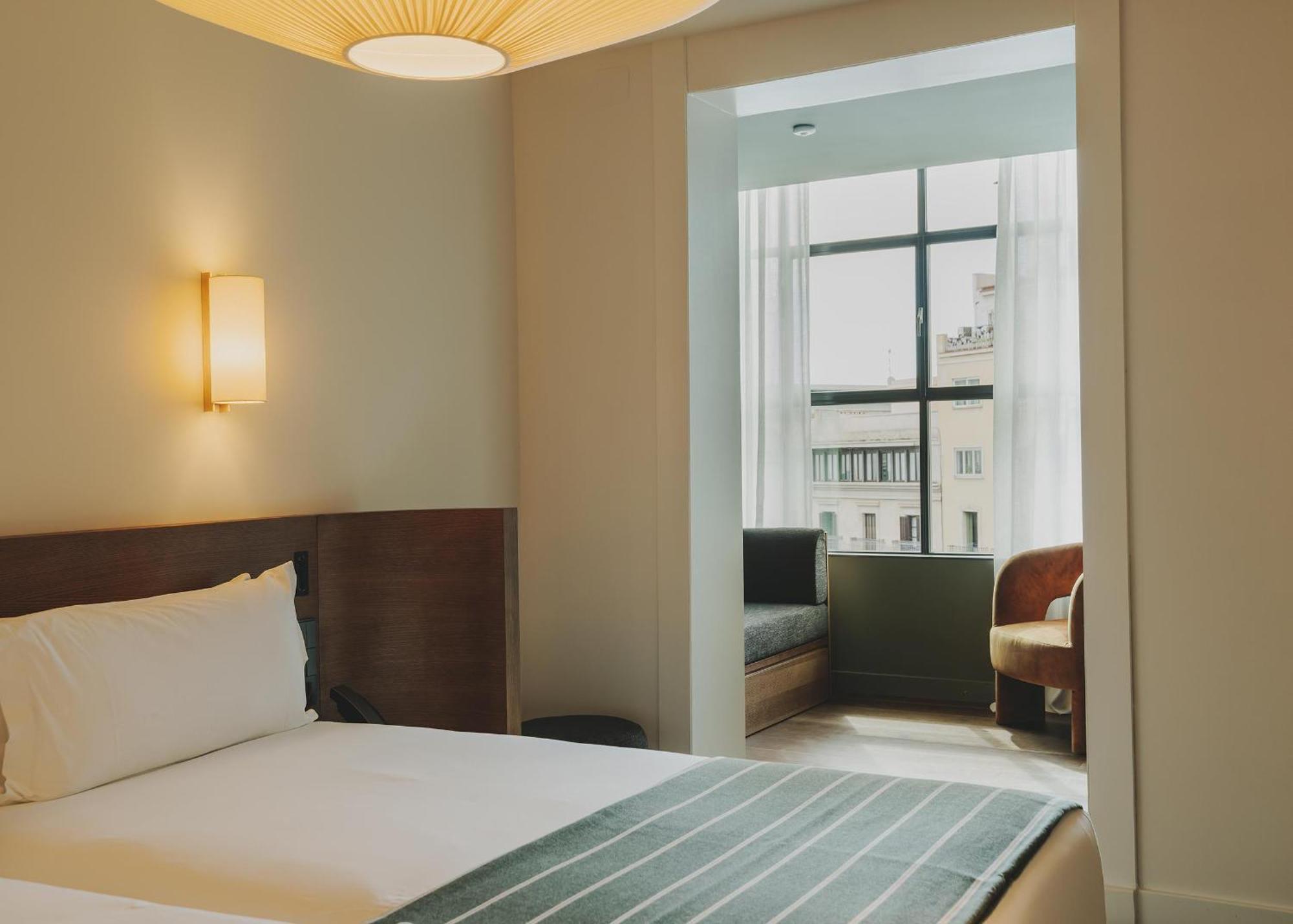 Hotel Regina Barcelona Ngoại thất bức ảnh