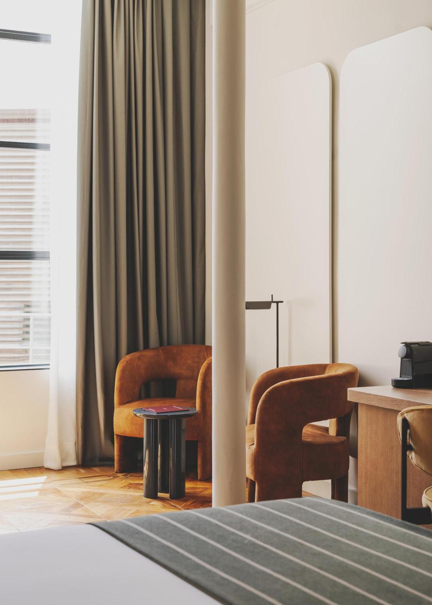 Hotel Regina Barcelona Ngoại thất bức ảnh