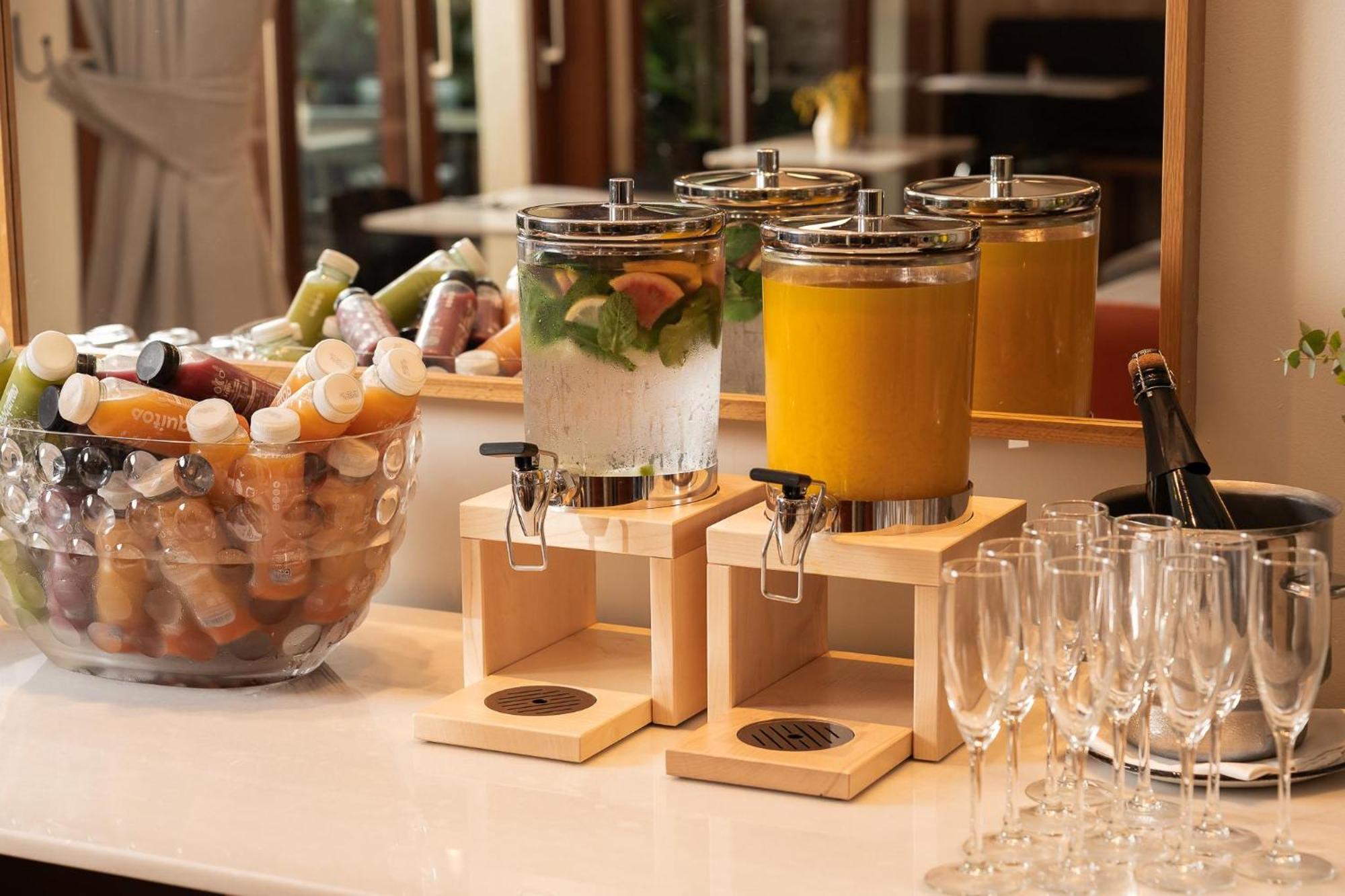 Hotel Regina Barcelona Ngoại thất bức ảnh