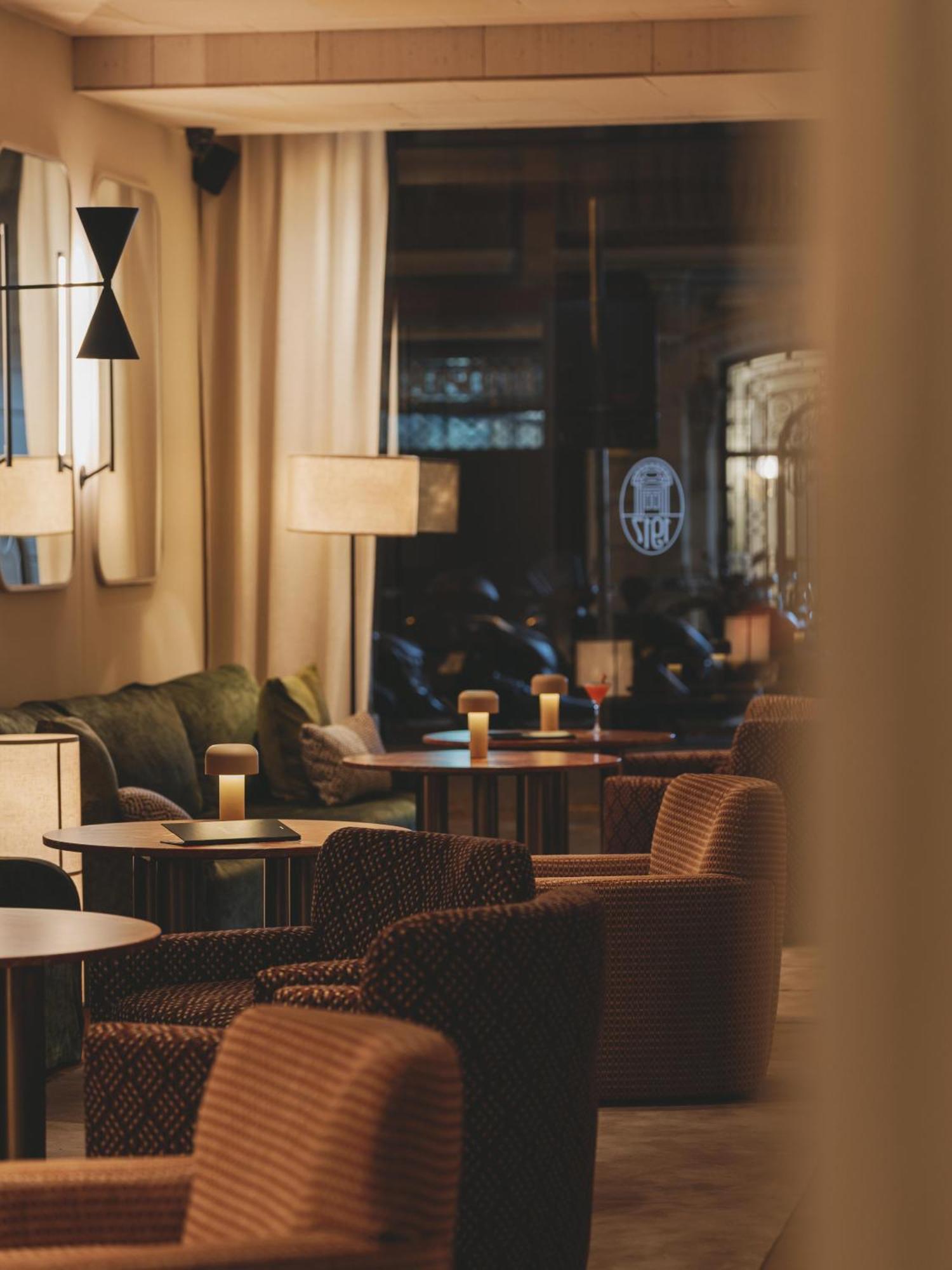 Hotel Regina Barcelona Ngoại thất bức ảnh